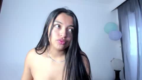 Canela online show from 09-08-25, 08:19