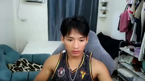Snapshot of sweet_clarence69 chatting on 06-23-26, 05:55 CLARENCE online show from 06-23-26, 05:55