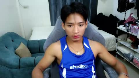 Snapshot of sweet_clarence69 chatting on 06-26-26, 11:36 CLARENCE online show from 06-26-26, 11:36