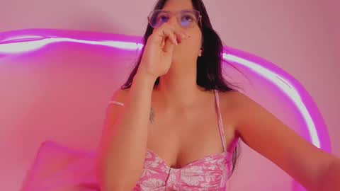 sweet_deicy_ online show from 09-17-25, 03:30
