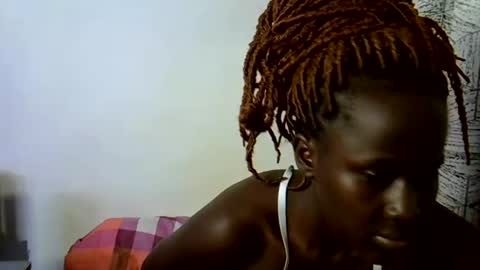 sweet_diva19 online show from 06-19-26, 09:51