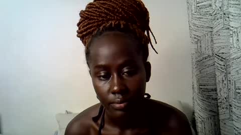sweet_diva19 online show from 07-04-26, 09:32
