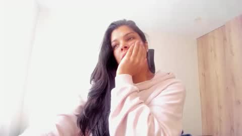 Kendra online show from 03-11-26, 02:34