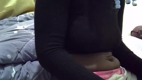 Sweet eldah online show from 10-19-25, 04:07