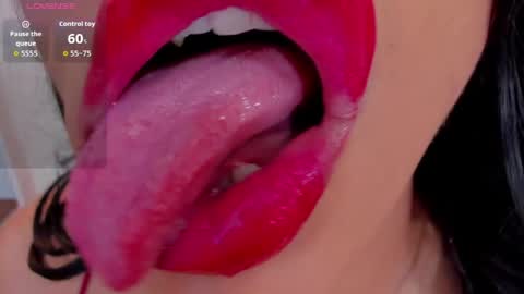 sweet_eliizabeth online show from 05-14-26, 12:56