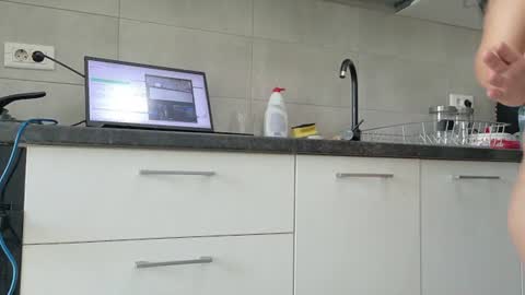 Snapshot of sweet_ella chatting on 07-31-26, 06:02 online show from 07-31-26, 06:02