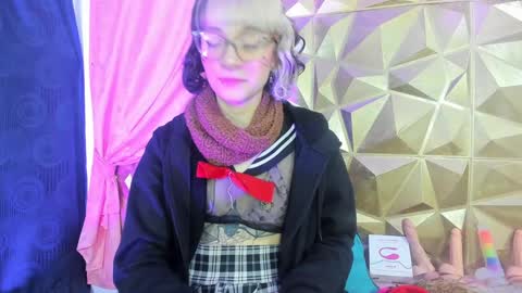  emmili  online show from 12-05-24, 12:22