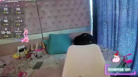  emmili  online show from 06-24-26, 12:37