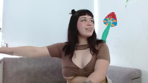 sweet_ferr online show from 07-27-26, 08:27