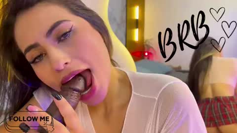 Snapshot of sweet_flame_ chatting on 09-11-25, 07:25 sweet_flame_ online show from 09-11-25, 07:25