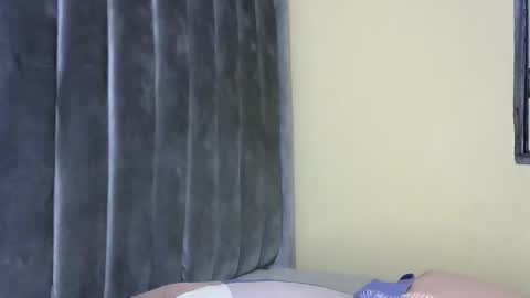 Snapshot of sweet_freaky chatting on 04-10-26, 01:49 sweet_freaky online show from 04-10-26, 01:49