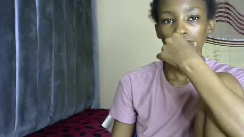 Snapshot of sweet_freaky chatting on 04-18-26, 05:00 sweet_freaky online show from 04-18-26, 05:00