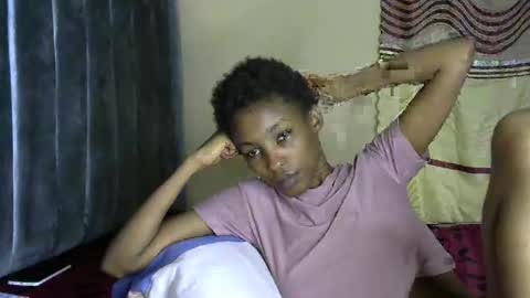 Snapshot of sweet_freaky chatting on 04-18-26, 07:07 sweet_freaky online show from 04-18-26, 07:07