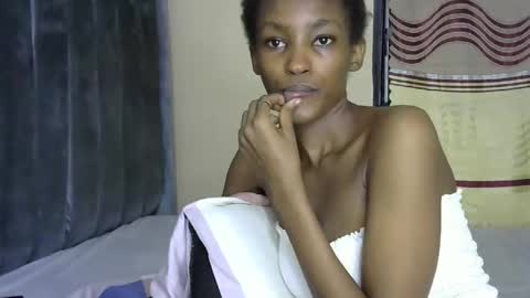 Snapshot of sweet_freaky chatting on 04-24-26, 03:09 sweet_freaky online show from 04-24-26, 03:09