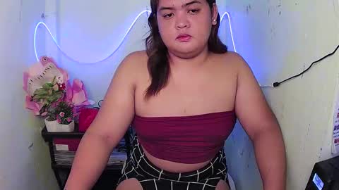 sweet_frex123 online show from 10-12-25, 07:29