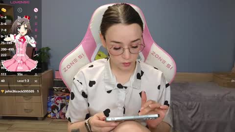 Snapshot of sweet_frosty chatting on 12-31-24, 03:12 Alice online show from 12-31-24, 03:12