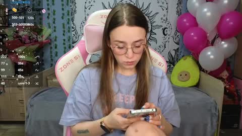 Snapshot of sweet_frosty chatting on 01-23-25, 02:55 Alice online show from 01-23-25, 02:55