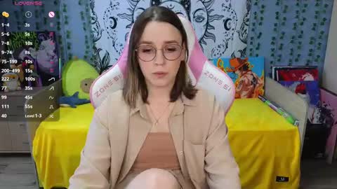 Snapshot of sweet_frosty chatting on 03-12-25, 02:30 Alice online show from 03-12-25, 02:30