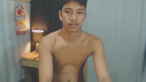 Snapshot of sweet_guyxx chatting on 02-03-25, 04:31 sweet_guyxx online show from 02-03-25, 04:31