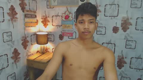 Snapshot of sweet_guyxx chatting on 02-27-25, 07:37 sweet_guyxx online show from 02-27-25, 07:37