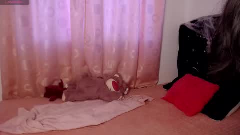 Hannah online show from 10-24-25, 11:06