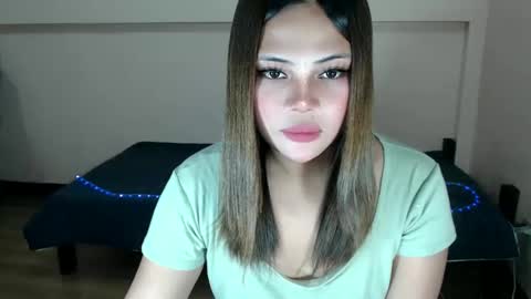 sophia daisy  online show from 02-10-25, 01:57