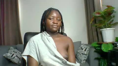 Snapshot of sweet_jenica chatting on 12-14-24, 05:29 ESTHER NEEMA online show from 12-14-24, 05:29