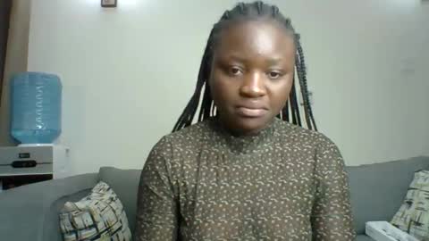Snapshot of sweet_jenica chatting on 01-21-25, 04:43 ESTHER NEEMA online show from 01-21-25, 04:43