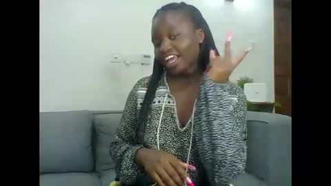 Snapshot of sweet_jenica chatting on 02-04-25, 03:04 ESTHER NEEMA online show from 02-04-25, 03:04