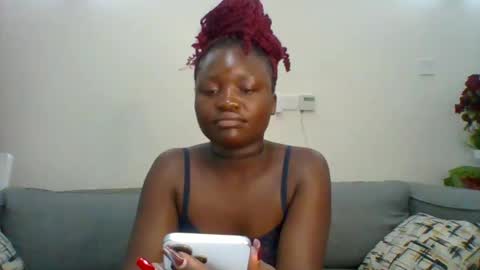 Snapshot of sweet_jenica chatting on 03-08-25, 04:56 ESTHER NEEMA online show from 03-08-25, 04:56