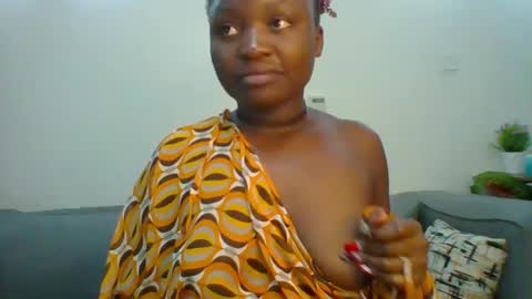 Snapshot of sweet_jenica chatting on 03-10-25, 07:53 ESTHER NEEMA online show from 03-10-25, 07:53