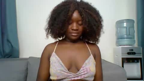 ESTHER NEEMA online show from 10-20-25, 04:13