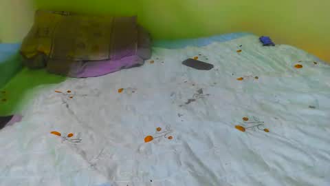 millarn online show from 10-09-25, 02:15