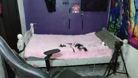 elizabeth grey online show from 07-04-26, 12:28