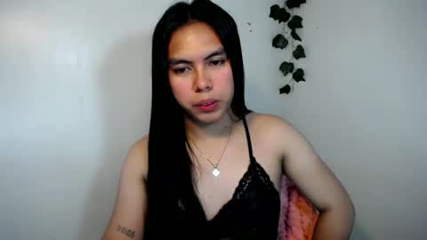 sweet_kyline69 online show from 11-19-25, 03:45
