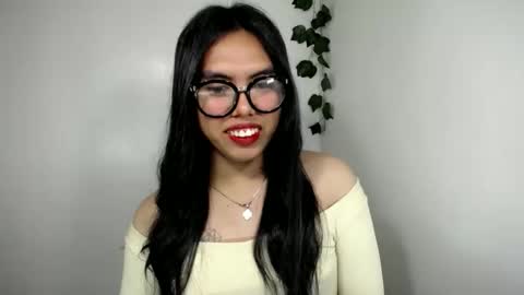sweet_kyline69 online show from 11-21-25, 04:33