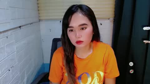 Snapshot of sweet_laika chatting on 01-26-25, 04:20 LAIKA online show from 01-26-25, 04:20