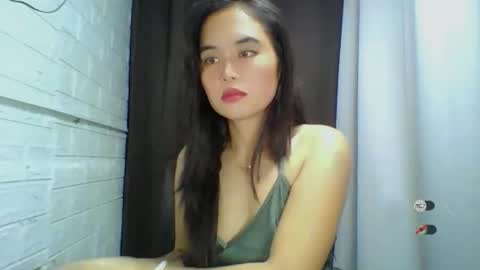 Snapshot of sweet_laika chatting on 09-11-25, 03:17 LAIKA online show from 09-11-25, 03:17