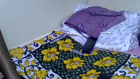 Leen online show from 06-28-26, 08:04