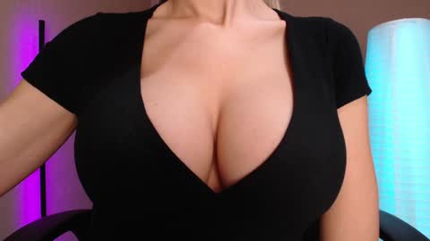 Jen online show from 11-27-25, 07:21