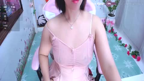 Snapshot of sweet_lily0 chatting on 09-08-25, 05:23 Lily online show from 09-08-25, 05:23