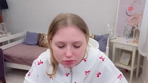 Mikki online show from 03-21-26, 08:19