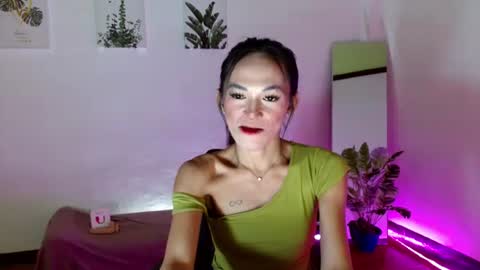 Snapshot of sweet_marry143 chatting on 03-16-26, 03:12 marry online show from 03-16-26, 03:12