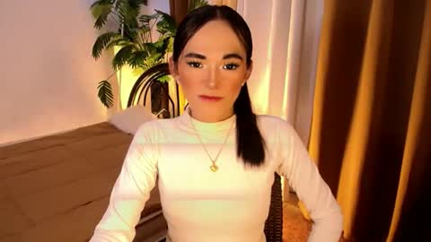 Snapshot of sweet_marry143 chatting on 05-22-26, 11:21 marry online show from 05-22-26, 11:21