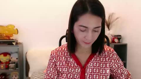 Snapshot of sweet_mekylats chatting on 05-01-26, 04:28 Sweet mekylats online show from 05-01-26, 04:28
