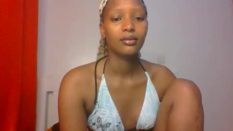 Linda online show from 04-04-26, 03:38
