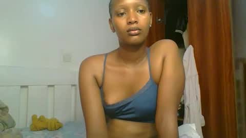Linda online show from 04-10-26, 12:38