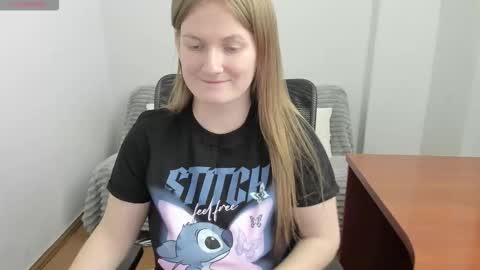 Snapshot of sweet_melody_of_ur_heart chatting on 02-16-26, 04:36 Mila online show from 02-16-26, 04:36