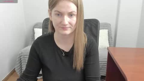 Snapshot of sweet_melody_of_ur_heart chatting on 03-29-26, 08:09 Mila online show from 03-29-26, 08:09