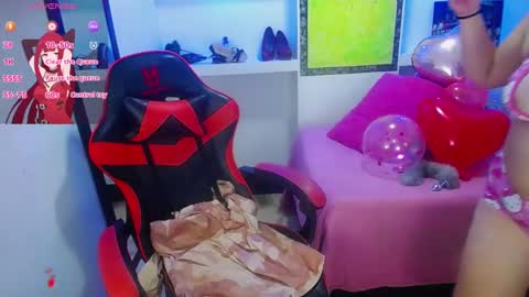 Snapshot of sweet_melody_xx chatting on 02-12-25, 06:29 MELODY online show from 02-12-25, 06:29